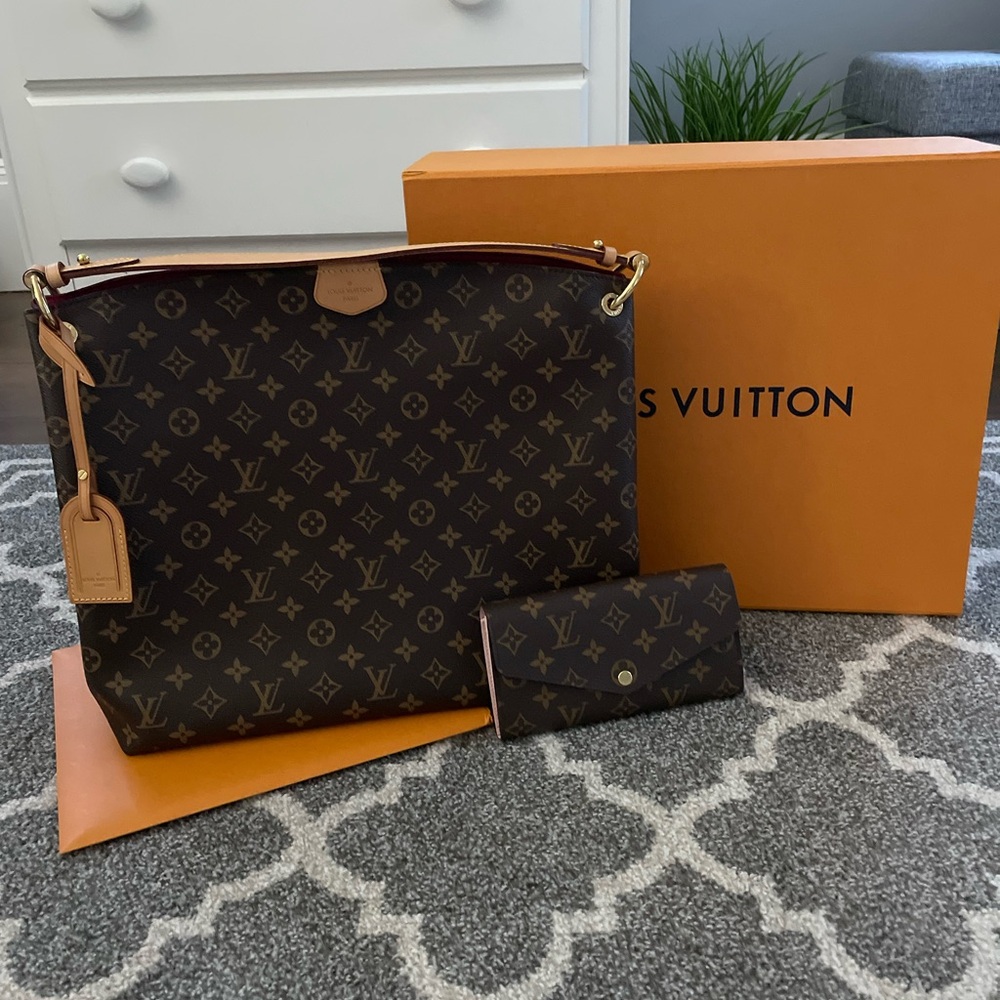 Louis Vuitton Monogram Graceful MM 
*bag only* - Picture 2 of 12